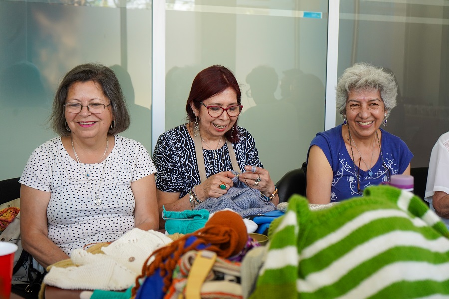 Centro integral de la persona mayor ofrece talleres gratuitos para vecinos de Ñuñoa